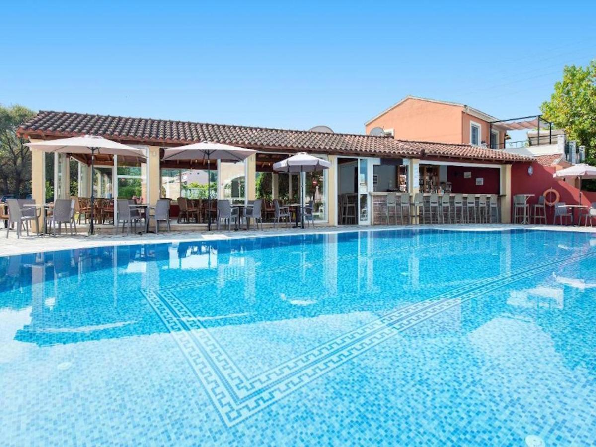 Asteraki Poolside Apartment - 2021 new Acharavi  Buitenkant foto